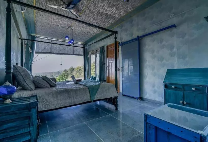 Hotelli Shalom Corbett’s Hillside Hideaway