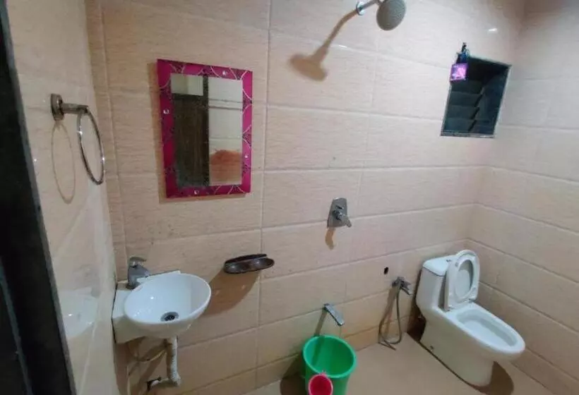 ホテル Siddhivinayak Resort Nx Devgad