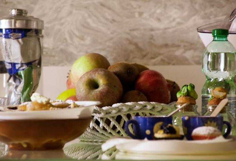 בית מלון כפרי Tenute Donna Franca