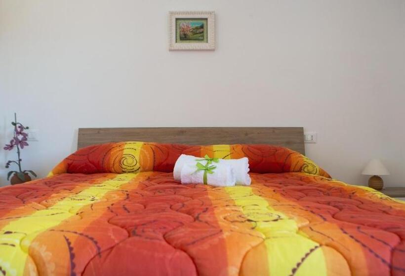 בית מלון כפרי Tenute Donna Franca