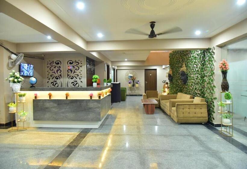 فندق Wedlock Premium Sohna Road