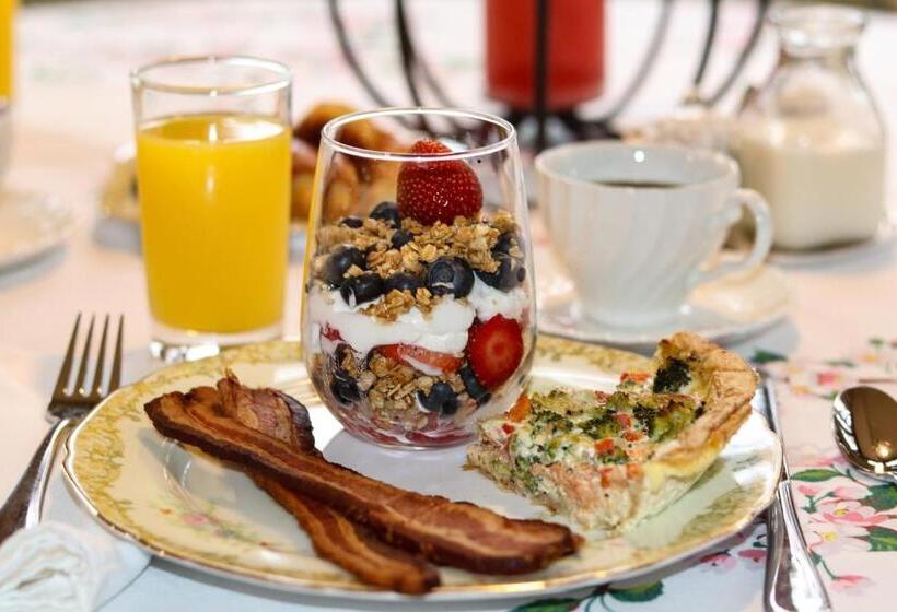 Lakeplace Bed & Breakfast