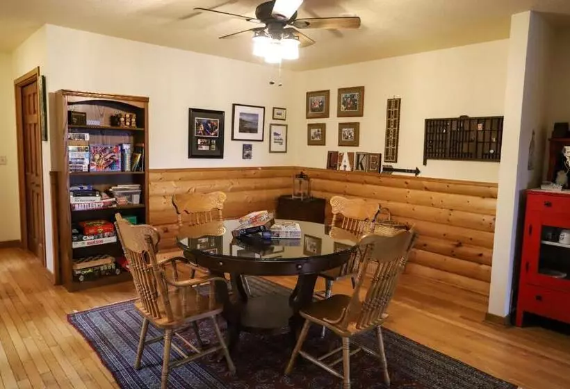 Lakeplace Bed & Breakfast