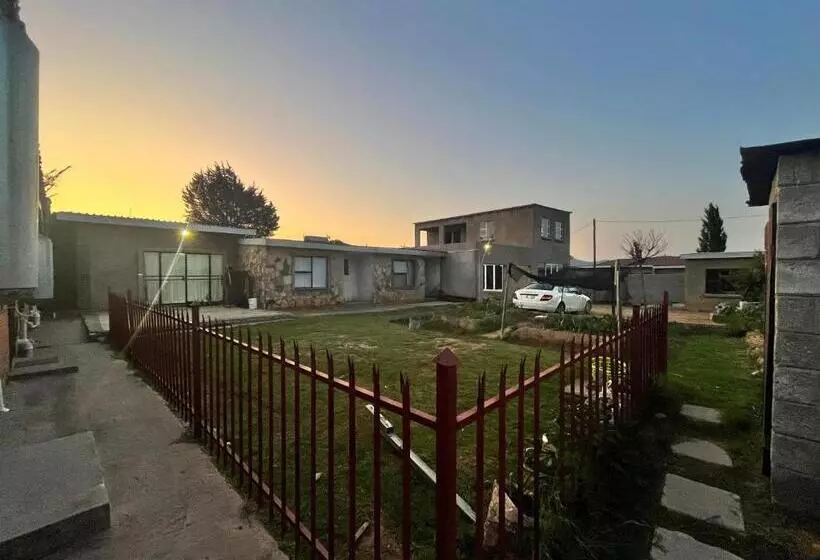 Mphatlalatsane Executive Bnb