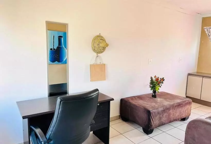 Mphatlalatsane Executive Bnb