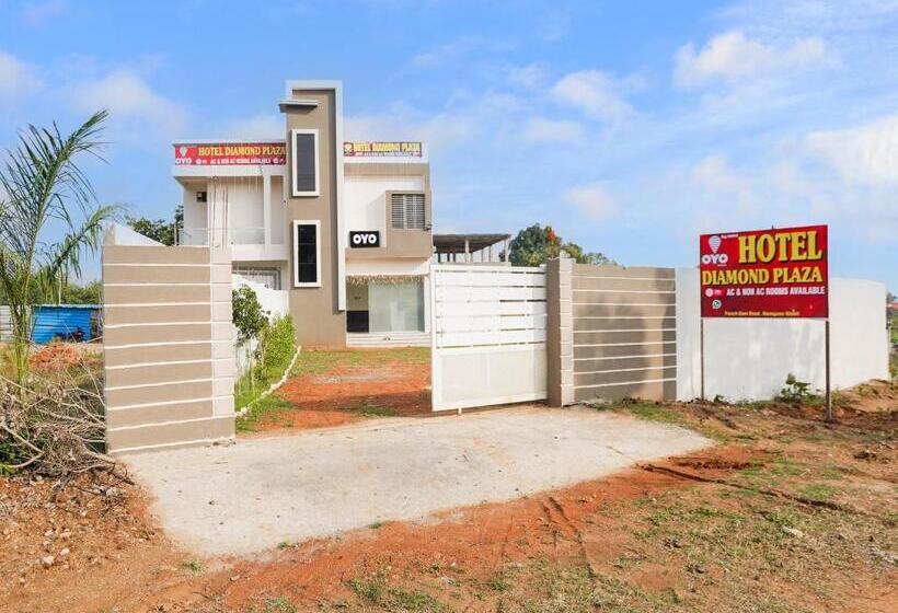 Oyo Hotel Diamond Plaza