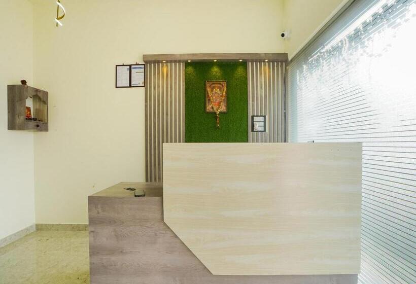 Oyo Hotel Diamond Plaza