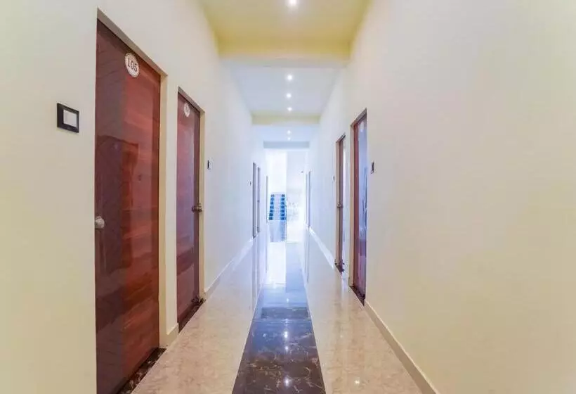 Oyo Hotel Diamond Plaza