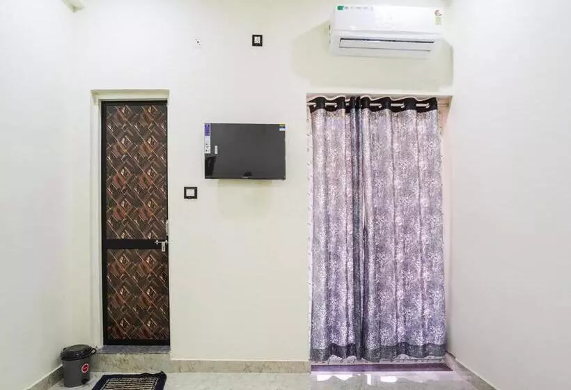 Oyo Hotel Diamond Plaza