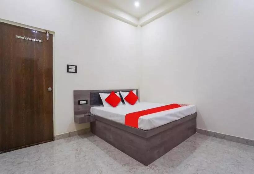 Oyo Hotel Diamond Plaza