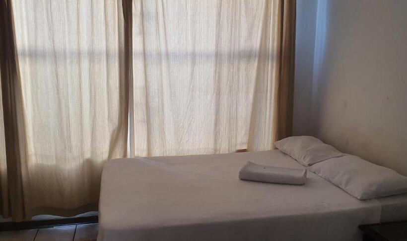 פנסיון De Chillas Villas