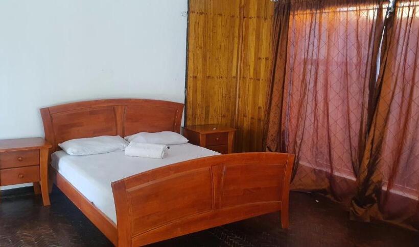 פנסיון De Chillas Villas