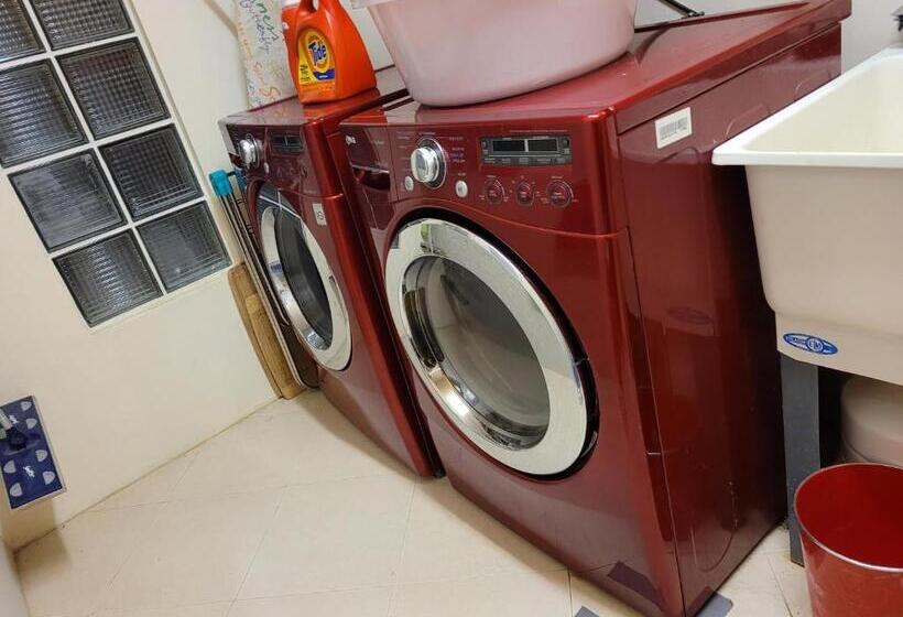 بنسيون Guam Theo House