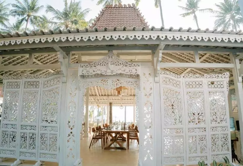 ペンション Senang Resort