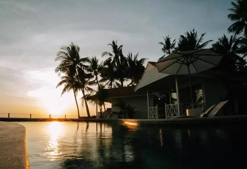 ペンション Senang Resort