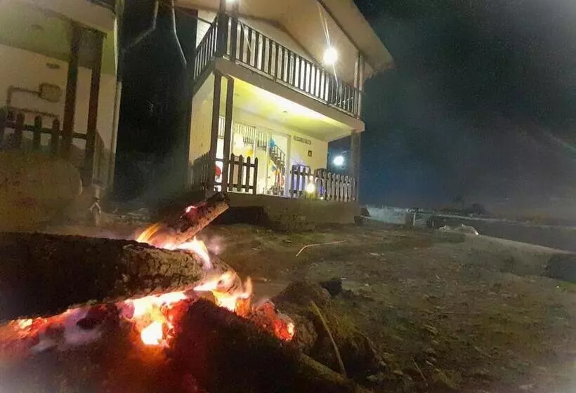 リゾートホテル Aranyamhills