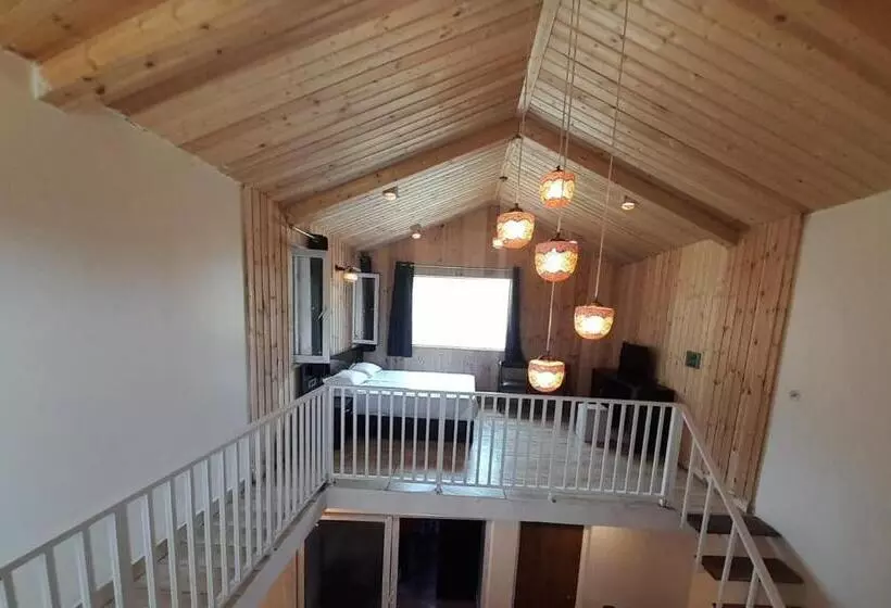 リゾートホテル Aranyamhills