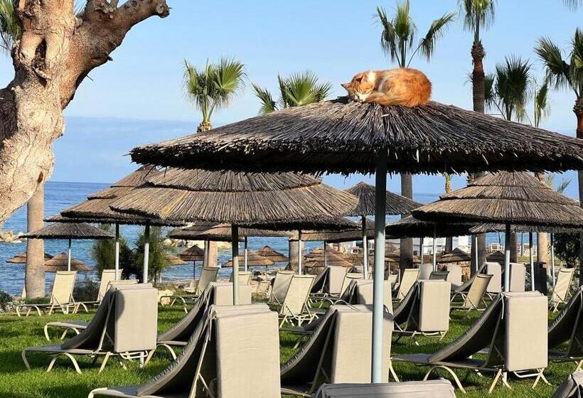 استراحتگاه Elysium Cyprus Retreat