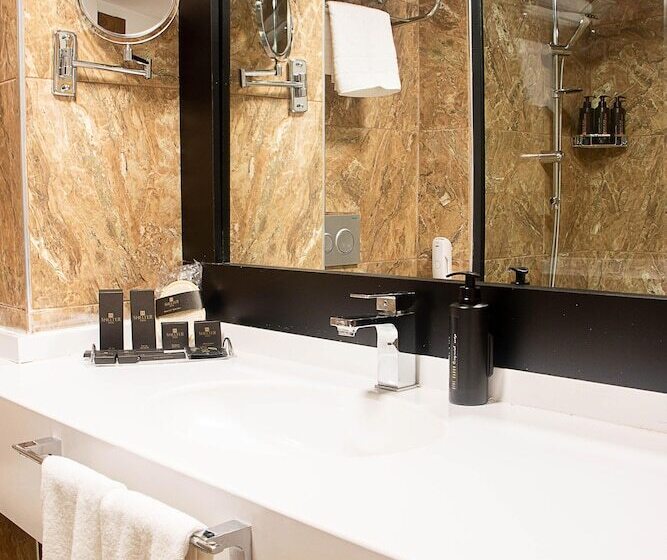 Shelter Inn Hotel & Spa