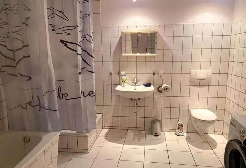 ユースホステル Accomodation In Wuppertal