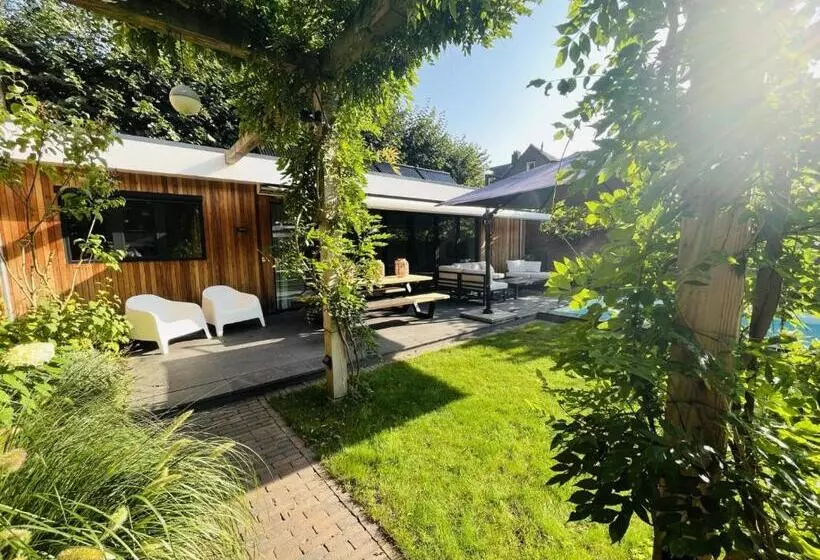 Bed And Breakfast 013 City