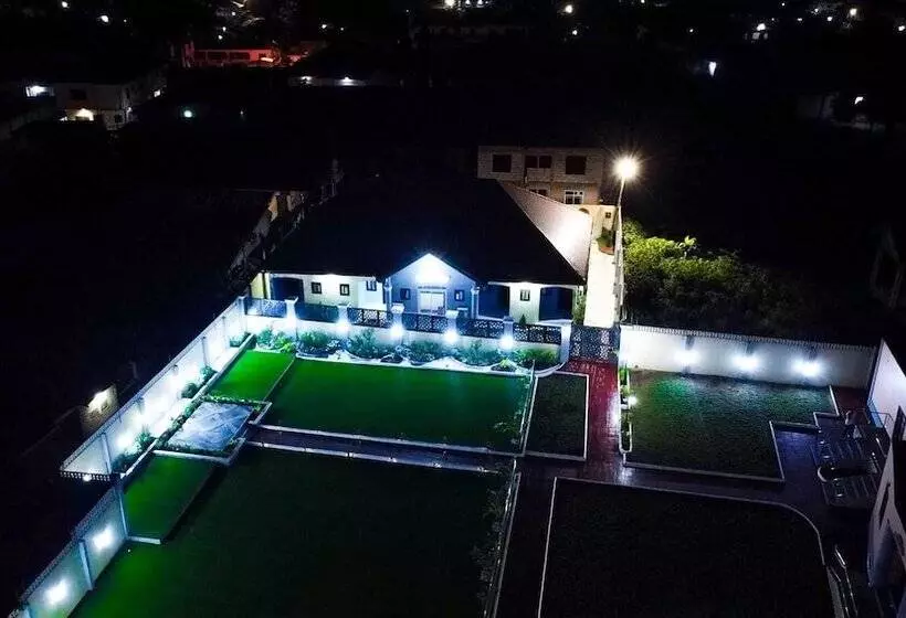 Bella Ella Hotel & Event Center