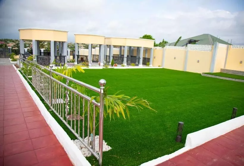 Bella Ella Hotel & Event Center