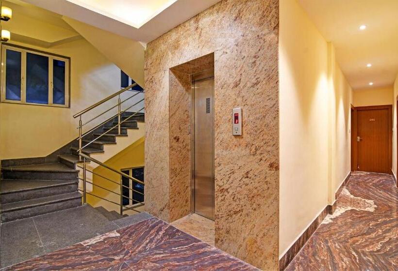 Szálloda Super Townhouse Refresh