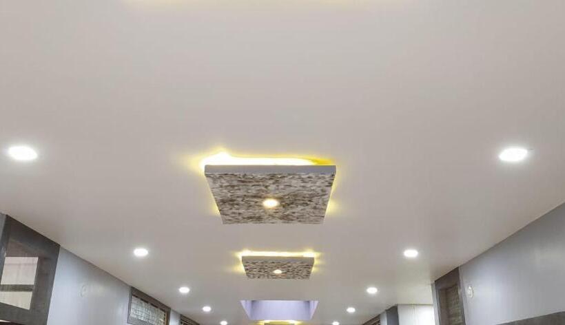 فندق Ashirwad Lodge