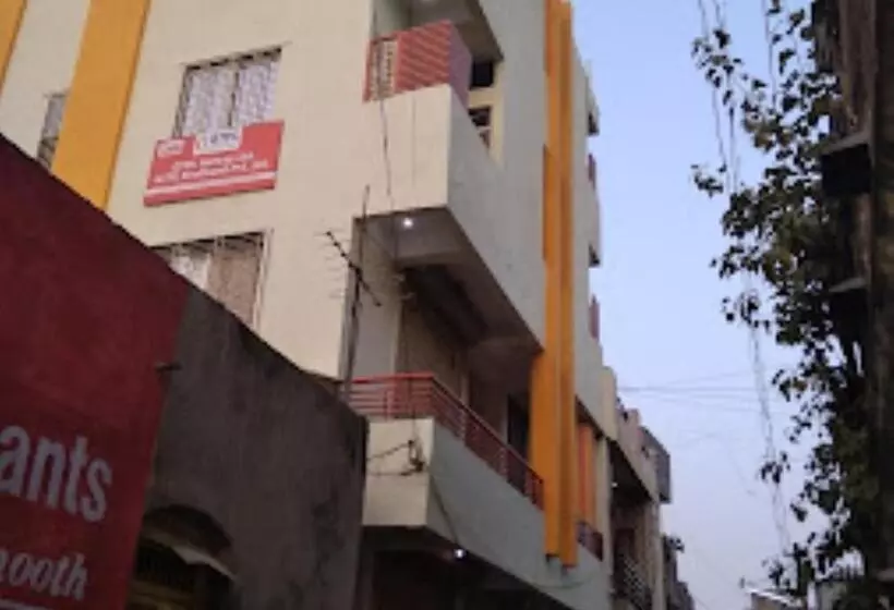 ホテル Atithi Satkar Akola