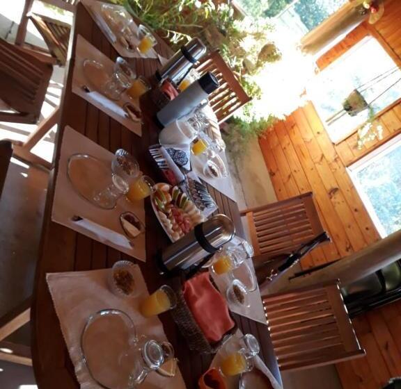 Capsulehotel Complejo Siyabona