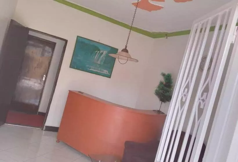 هتل Kalifonia Guest House