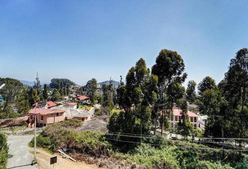 Fabhotel Nanjil Grande