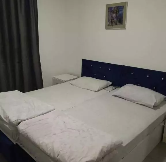 هتل Pakaz Comfort