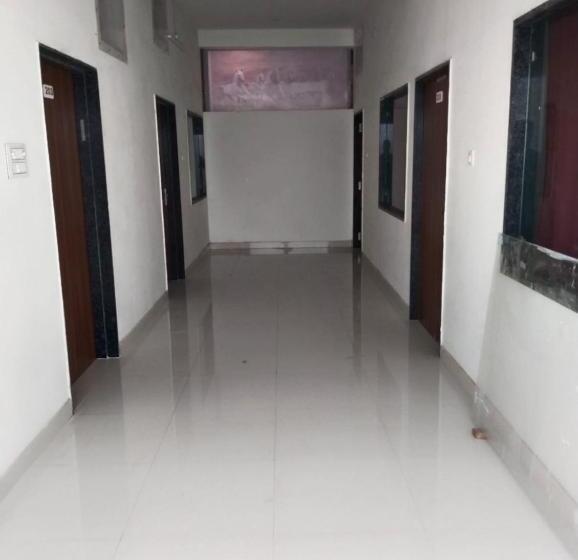 בית מלון כפרי Shri Ram Palace