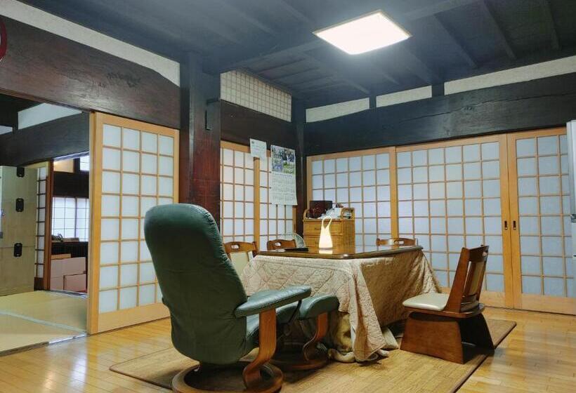 بنسيون Omoya No Ma