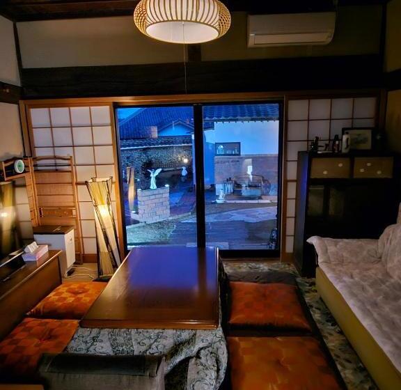 بنسيون Omoya No Ma