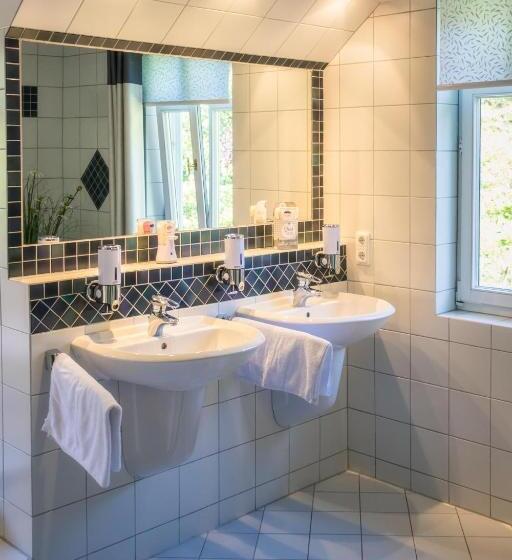 膳宿费 Bnb Rauschenberg