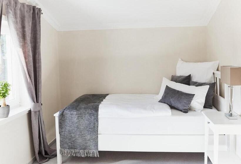 膳宿费 Bnb Rauschenberg