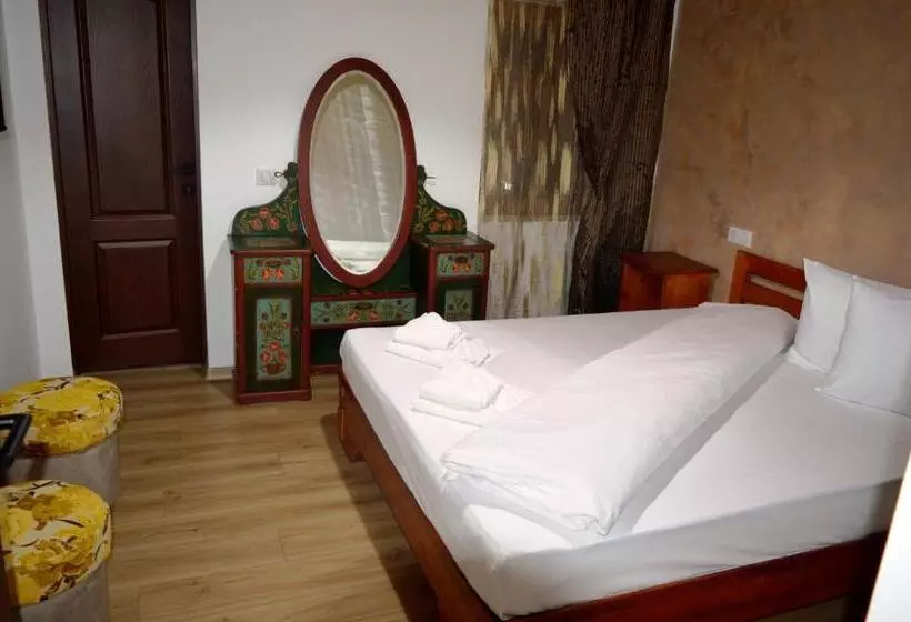 Majatalo Casa Cu Magnolii