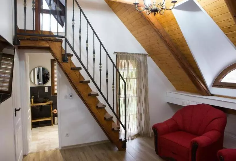 Majatalo Casa Cu Magnolii