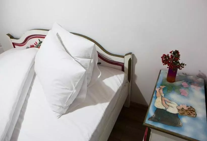 Majatalo Casa Cu Magnolii