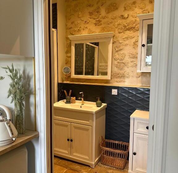 Пансион Gîte La Tour D’anéa