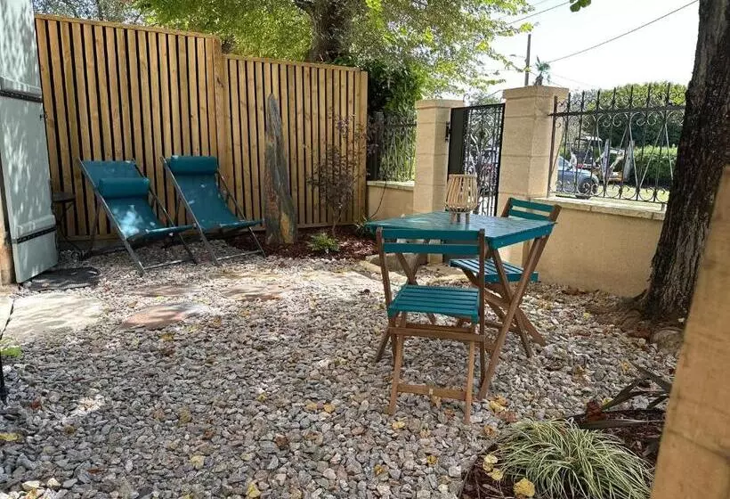 ペンション Gîte La Tour D’anéa