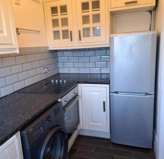 ペンション Leeds Luxe : Elegant Comfort