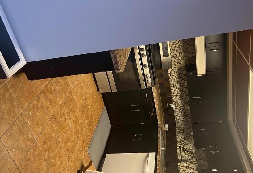 פנסיון Room In House Cozy Comfy Private Room Close To Everything K