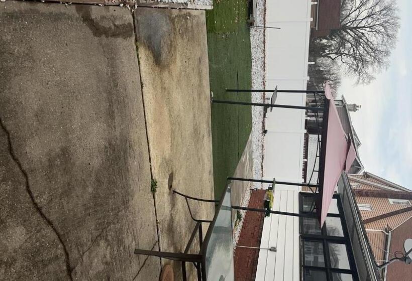 פנסיון Room In House Cozy Comfy Private Room Close To Everything K