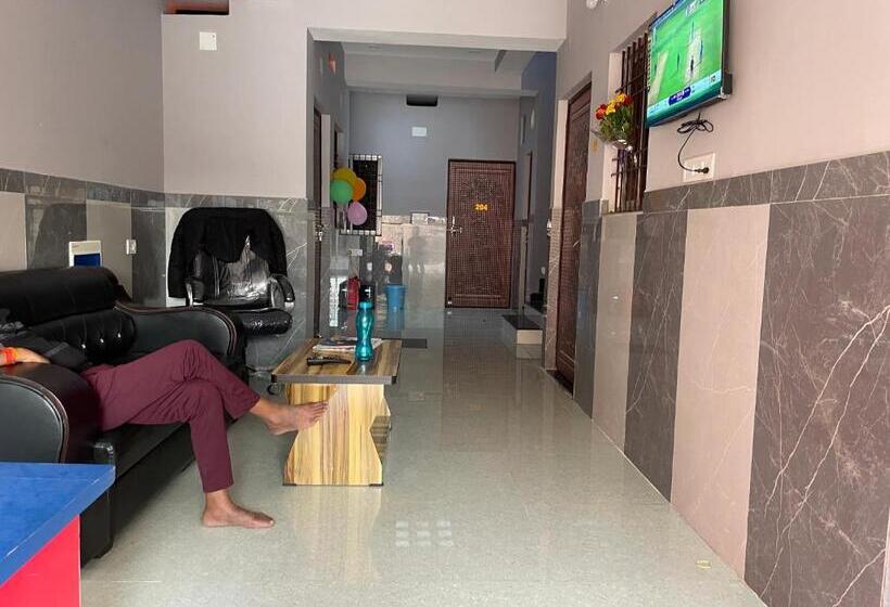 پانسیون Star Guest House