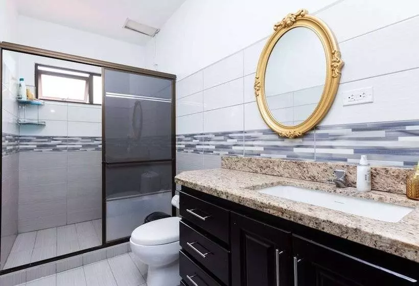 پانسیون Viva Guest House