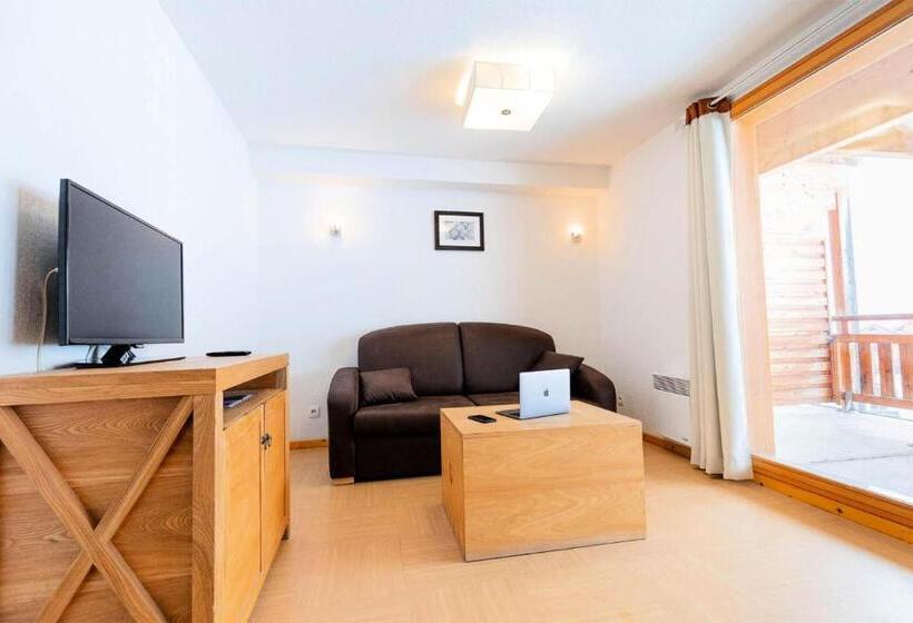 Résidence Le Parc Des Airelles Studio Coin Montagne 4 Personnes Vue Pist 334